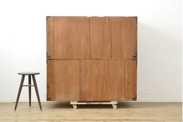 アンティーク家具　大正〜昭和初期　前面栗材　美品　漆のきれいな米沢箪笥(重ね箪笥、和たんす、収納箪笥、時代箪笥、整理タンス)(R-058189)