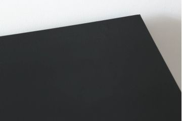 中古　超美品　手打ち金具　岩谷堂箪笥　艶やかな黒漆塗りが存在感たっぷりの整理箪笥(衣装タンス、引き出し、チェスト)(定価約90万円)(R-058192)