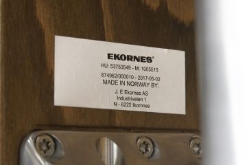 中古　美品　EKORNES(エコーネス)　本革　高級感ある佇まいが魅力的なストレスレスチェア+オットマンのセット(定価約30万円)(リクライニングチェア、アームチェア、一人掛けソファ、1P)(R-058204)