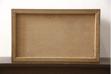 中古　美品　総欅(ケヤキ)材　漆塗り　中桐材　余計な装飾のないシンプルさが潔いサイドテーブル(小引き出し、小物収納)(R-058220)