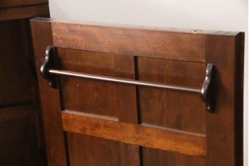 中古　美品　松本民芸家具　直線的なデザインがシックな印象を高めるワードローブ(収納棚、戸棚、キャビネット)(R-058226)