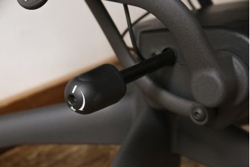 中古　美品　Hermanmiller(ハーマンミラー社)　ランバーサポート　Bサイズ　座り心地を追求したアーロンチェア(オフィスチェア、アームチェア、ワークチェア)(R-058228)