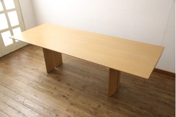 中古　美品　arflex(アルフレックス)　TAVOLO NAVE(タボロ・ナーベ)　スタイリッシュな佇まいが目を引くダイニングテーブル(食卓、6人掛け、作業台)(定価約40万円)(R-058233)