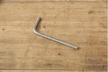 中古　美品　arflex(アルフレックス)　TAVOLO NAVE(タボロ・ナーベ)　スタイリッシュな佇まいが目を引くダイニングテーブル(食卓、6人掛け、作業台)(定価約40万円)(R-058233)