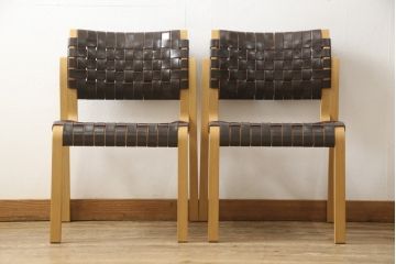 中古　美品　arflex(アルフレックス)　NT(エヌティー)　革を編み込んだデザインが個性的なチェア2脚セット(ダイニングチェア、椅子、イス)(定価1脚137500円)(R-058236)