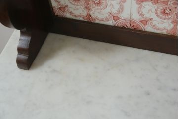 【S様ご決済用】イギリスアンティーク　マホガニー材　御影石天板のクラシカルなウォッシュスタンド(サイドボード、キャビネット)(R-058246)