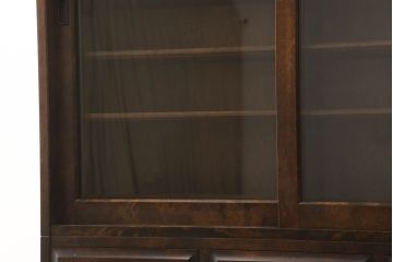 中古　美品　北海道民芸家具　ガラス引き戸のシックな食器棚(カップボード、収納棚)(R-058247)