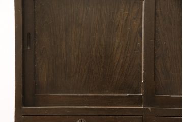 和製アンティーク　昭和初期　栓材　レトロな雰囲気あふれる二段重ねキャビネット(食器棚、収納棚、戸棚、カップボード)(R-058248)
