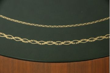 中古　最高級　イタリア製　マホガニー材　象嵌入り　繊細な脚の彫刻や滑らかな曲線が美しい両袖机(定価推定 100万円前後)(プレジデントデスク、ニーホールデスク、在宅ワーク用、テーブル)(R-058251)