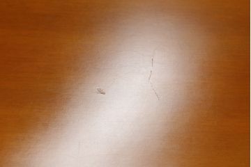 中古　超美品　エイシン取り扱い　イタリア高級家具　美術品のような細やかな彫刻が美しいサイドボード(定価約120万円)(キャビネット、カウンター、収納棚、リビングボード)(R-058264)