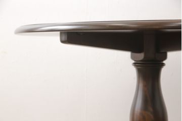 中古　美品　北海道民芸家具　樺材　HM472シリーズ　上品な優しい雰囲気を醸し出す円形テーブル(ラウンドテーブル、ダイニングテーブル、コーヒーテーブル)(定価約18万円)(R-058269)