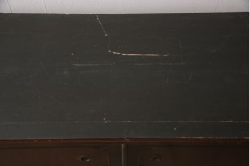 アンティーク家具　明治大正期　前面欅(ケヤキ)材　銅金具の模様まで美しい漆のきれいな大川箪笥サイドボード(サイドチェスト、和たんす、収納箪笥、時代箪笥、整理タンス)(R-058272)