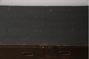 アンティーク家具　明治大正期　前面欅(ケヤキ)材　銅金具の模様まで美しい漆のきれいな大川箪笥サイドボード(サイドチェスト、和たんす、収納箪笥、時代箪笥、整理タンス)(R-058273)