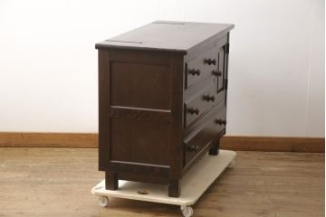 中古　北海道民芸家具　リメイク家具　上質な作りが魅力のサイドキャビネット(サイドチェスト、リビングボード、引き出し)(R-058274)