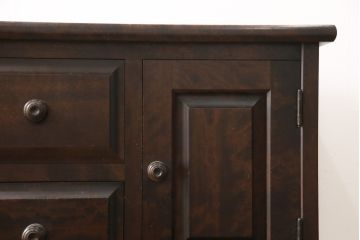 中古　北海道民芸家具　リメイク家具　上質な作りが魅力のサイドキャビネット(サイドチェスト、リビングボード、引き出し)(R-058274)