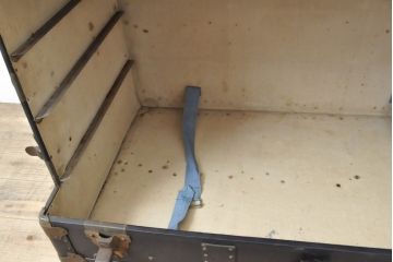 和製アンティーク　希少!　高島屋　空間演出にもってこい!古びた佇まいが魅力の船トランク(トランクテーブル、センターテーブル、ローテーブル、ディスプレイ、収納)(R-058287)