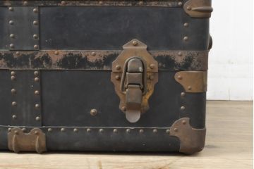 和製アンティーク　希少!　高島屋　空間演出にもってこい!古びた佇まいが魅力の船トランク(トランクテーブル、センターテーブル、ローテーブル、ディスプレイ、収納)(R-058287)