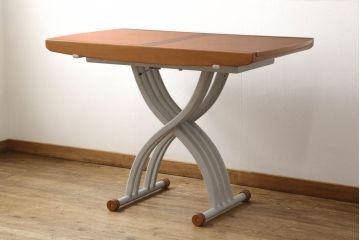 中古　イタリア　ポッゾーリ社(POZZOLI)　OZZIO-オッジオ　ユニークなデザインが目を引くエレベーターテーブル(定価約24万円)(昇降式テーブル、エクステンションテーブル、ローテーブル、ダイニングテーブル)(R-058288)