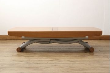 中古　イタリア　ポッゾーリ社(POZZOLI)　OZZIO-オッジオ　ユニークなデザインが目を引くエレベーターテーブル(定価約24万円)(昇降式テーブル、エクステンションテーブル、ローテーブル、ダイニングテーブル)(R-058288)