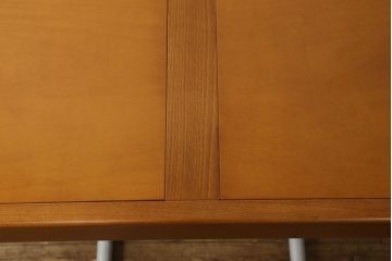 中古　イタリア　ポッゾーリ社(POZZOLI)　OZZIO-オッジオ　ユニークなデザインが目を引くエレベーターテーブル(定価約24万円)(昇降式テーブル、エクステンションテーブル、ローテーブル、ダイニングテーブル)(R-058288)