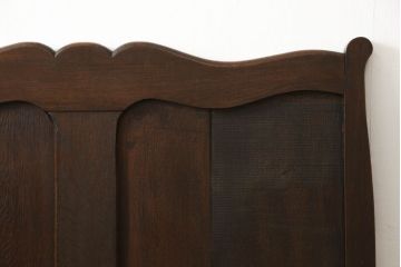 アンティーク家具　フランスアンティーク　オーク材　落ち着いた色合いと上品なデザインがクラシカルな雰囲気を高めるベッドフレーム(すのこ付き、シングル、セミダブル)(R-058296)