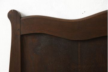 アンティーク家具　フランスアンティーク　オーク材　落ち着いた色合いと上品なデザインがクラシカルな雰囲気を高めるベッドフレーム(すのこ付き、シングル、セミダブル)(R-058296)