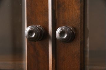 中古　北海道民芸家具　和洋どちらのお部屋にも馴染むブックケース(本箱、収納棚、キャビネット、飾り棚)(R-058298)