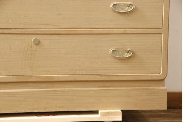 中古　繊細で上品な金具が魅力の加茂桐箪笥(胴厚、四方丸、桐たんす、和タンス、衣装箪笥、収納箪笥、着物箪笥)(R-058302)