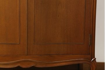 中古　美品　DREXEL HERITAGE(ドレクセルヘリテイジ)　Touraine(ツーレイン)　流れるような曲線が美しいワードローブ(定価約100万円)(洋服タンス)(R-058303)