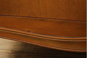 中古　美品　DREXEL HERITAGE(ドレクセルヘリテイジ)　Touraine(ツーレイン)　流れるような曲線が美しいワードローブ(定価約100万円)(洋服タンス)(R-058303)