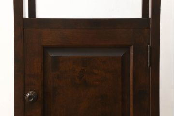 中古　北海道民芸家具　シックなお部屋にも似合う電話台(サイドテーブル、ナイトテーブル、花台、収納棚)(R-058304)