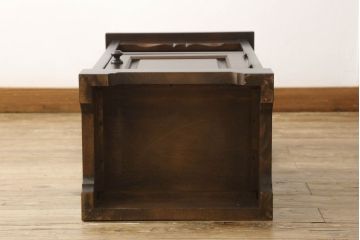 中古　北海道民芸家具　シックなお部屋にも似合う電話台(サイドテーブル、ナイトテーブル、花台、収納棚)(R-058305)