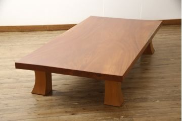 中古　美品　総欅(ケヤキ)材　一枚板を贅沢に使用した迫力溢れる座卓(ローテーブル、センターテーブル)(定価約120万円)(R-058312)