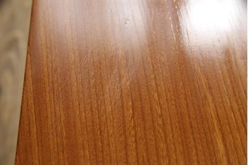 中古　美品　総欅(ケヤキ)材　一枚板を贅沢に使用した迫力溢れる座卓(ローテーブル、センターテーブル)(定価約120万円)(R-058312)