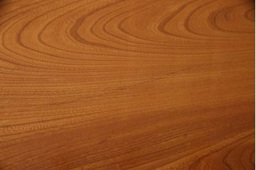 中古　美品　総欅(ケヤキ)材　一枚板を贅沢に使用した迫力溢れる座卓(ローテーブル、センターテーブル)(定価約120万円)(R-058312)