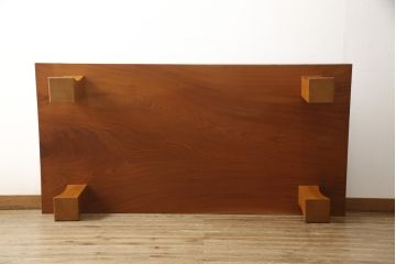 中古　美品　総欅(ケヤキ)材　一枚板を贅沢に使用した迫力溢れる座卓(ローテーブル、センターテーブル)(定価約120万円)(R-058312)