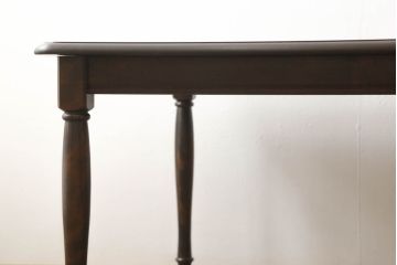中古　美品　北海道民芸家具　細見の脚など繊細なデザインが美しいダイニングテーブル(4人掛け、食卓)(R-058313)