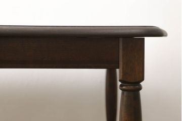 中古　美品　北海道民芸家具　細見の脚など繊細なデザインが美しいダイニングテーブル(4人掛け、食卓)(R-058313)