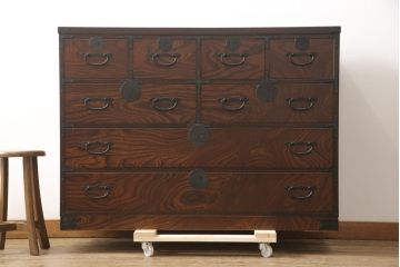 中古　国産　ケヤキ材　青木産業　趣のある和の空間を演出する衣装箪笥(サイドチェスト、引き出し、和タンス、収納箪笥)(R-058317)