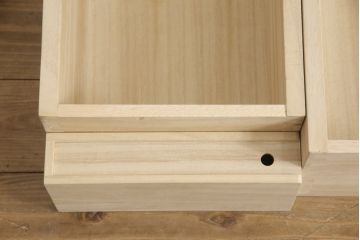 中古　国産　ケヤキ材　青木産業　趣のある和の空間を演出する衣装箪笥(サイドチェスト、引き出し、和タンス、収納箪笥)(R-058317)