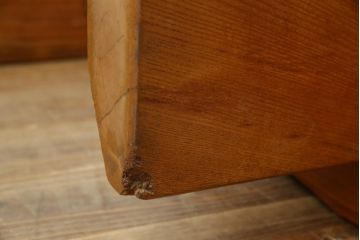 中古　美品　総欅一枚板　ケヤキの木目を楽しめる!重厚な佇まいが魅力的な衝立て(つい立て、パーテーション)(定価約120万円)(R-058318)