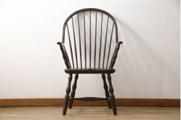中古　美品　松本民芸家具　ウィンザーチェア　曲木　すっきりとしたデザインが魅力のアーチバックアームチェア(板座チェア、ダイニングチェア、ウインザーチェア)(定価約19万円)(R-058331)