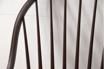 中古　美品　松本民芸家具　ウィンザーチェア　曲木　すっきりとしたデザインが魅力のアーチバックアームチェア(板座チェア、ダイニングチェア、ウインザーチェア)(定価約19万円)(R-058331)