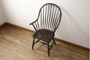 中古　美品　松本民芸家具　ウィンザーチェア　曲木　すっきりとしたデザインが魅力のアーチバックアームチェア(板座チェア、ダイニングチェア、ウインザーチェア)(定価約19万円)(R-058332)