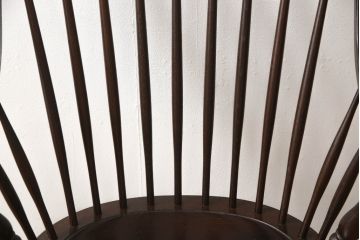 中古　美品　松本民芸家具　ウィンザーチェア　曲木　すっきりとしたデザインが魅力のアーチバックアームチェア(板座チェア、ダイニングチェア、ウインザーチェア)(定価約19万円)(R-058332)