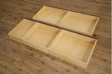 中古　北海道民芸家具　洗練された佇まいが魅力的なライティングビューロー(簿記机、在宅ワーク、在宅用ワークデスク、机、引き出し)(R-058335)