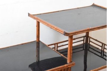 和製ビンテージ　工芸家具　繊細な造り込みの、虎斑竹(トラフダケ)と網代の飾り棚(茶棚、茶箪笥、収納棚、ヴィンテージ)(R-058340)