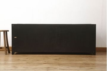 中古　美品　豪華絢爛!　繊細な螺鈿(ラデン)細工が美しく描かれたサイドボード(収納棚、戸棚、リビングボード、テレビ台)(R-058349)
