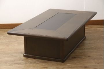 中古　美品　モリシゲ(森繁)　シンプルで洗練された雰囲気が漂う囲炉裏型センターテーブル(ローテーブル、座卓)(R-058352)