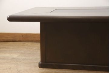 中古　美品　モリシゲ(森繁)　シンプルで洗練された雰囲気が漂う囲炉裏型センターテーブル(ローテーブル、座卓)(R-058352)